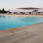 Pleasant Tent With Swimming Pool Οργανωμένο κάμπινγκ *