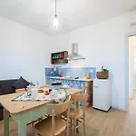 Pleasant Tent With Swimming Pool Οργανωμένο κάμπινγκ *