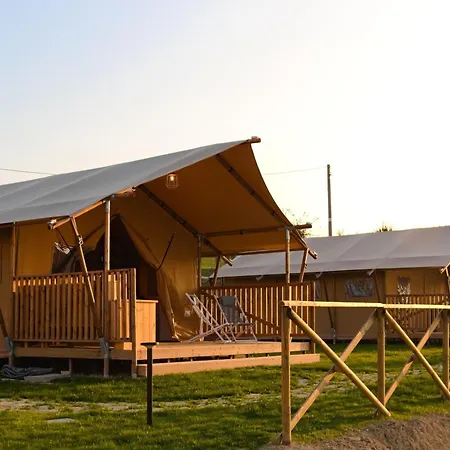 Pleasant Tent With Swimming Pool