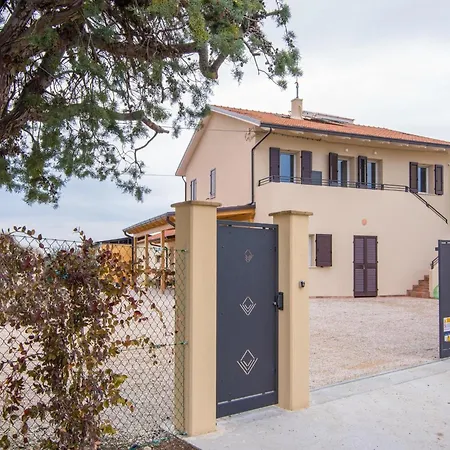 Pleasant Tent With Swimming Pool * Fermo