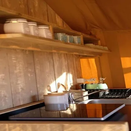 Pleasant Tent With Swimming Pool * Fermo