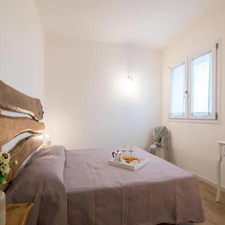 Campismo de Luxo Pleasant Tent With Swimming Pool Fermo