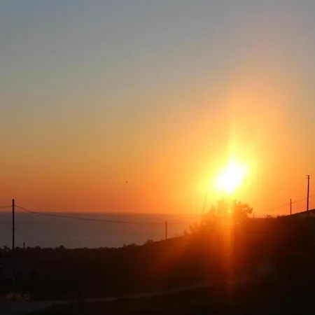 Pleasant Tent With Swimming Pool Campismo de Luxo