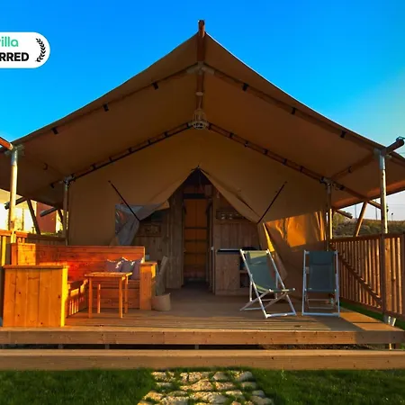 Pleasant Tent With Swimming Pool * Fermo